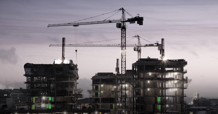 Las constructoras medianas en España facturan 3350 millones