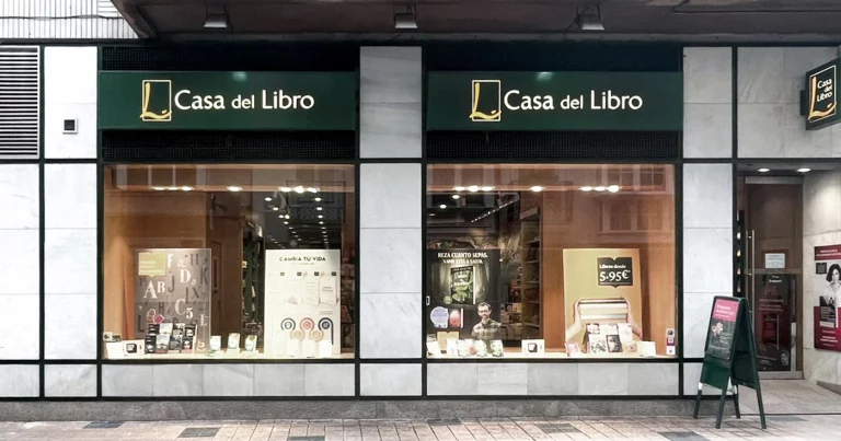 Proyecto de rentas en Vitoria, consistente en un local comercial alquilado a Casa del Libro