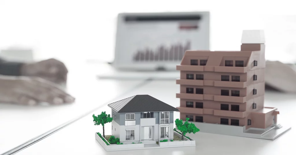 Los proyectos más singulares de Urbanitae abarcan casas de lujo, trasteros, garajes y hasta librerías
