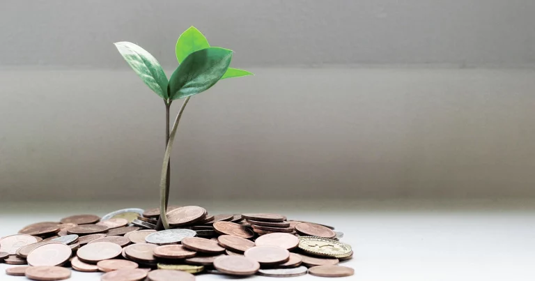 El capital nacional acumula la mitad de la inversión inmobiliaria en el primer trimestre. National capital accounts for half of real estate investment in Q1. Le capital national représente la moitié des investissements immobiliers au premier trimestre. Il capitale nazionale rappresenta la metà degli investimenti immobiliari nel primo trimestre. O capital nacional representa metade do investimento imobiliário no primeiro trimestre. Nationales Kapital macht die Hälfte der Immobilieninvestitionen im ersten Quartal aus