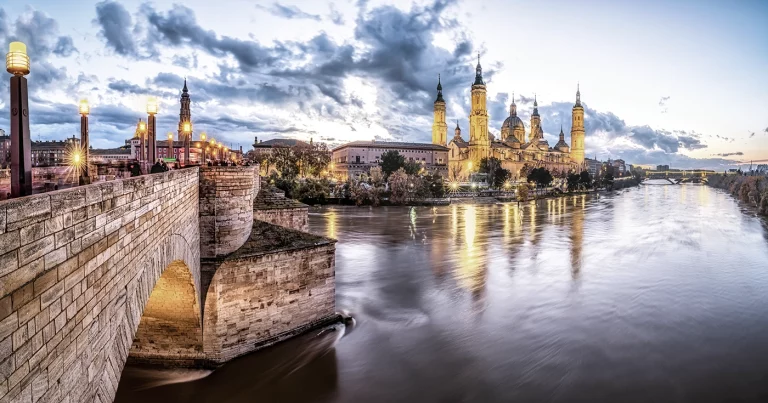 Aragón im Fokus für Investitionen in Wohnimmobilien und Rechenzentren.