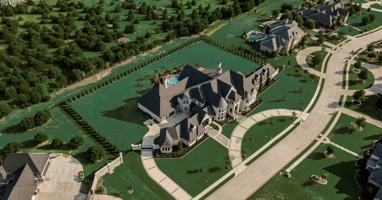 El mercado inmobiliario de lujo en España crecerá un 35% en 2025. The luxury real estate market in Spain will grow by 35% in 2025. Le marché immobilier de luxe en Espagne augmentera de 35 % en 2025. Il mercato immobiliare di lusso in Spagna crescerà del 35% nel 2025. O mercado imobiliário de luxo em Espanha crescerá 35% em 2025. Der Luxusimmobilienmarkt in Spanien wird 2025 um 35 % wachsen.