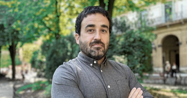 Trivima: arquitectura virtual al servicio de la venta inmobiliaria. Trivima: Virtual Architecture at the Service of Real Estate Sales. Trivima : l’architecture virtuelle au service de la vente immobilière. Trivima: architettura virtuale al servizio della vendita immobiliare. Trivima: arquitetura virtual ao serviço da venda imobiliária. Trivima: Virtuelle Architektur im Dienst des Immobilienverkaufs.