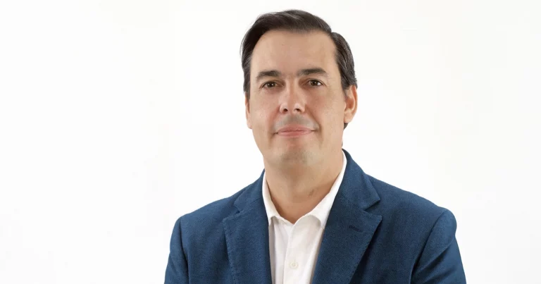 PhotoILike: IA para optimizar anuncios inmobiliarios
PhotoILike: AI to Optimize Real Estate Listings
PhotoILike : une IA pour optimiser les annonces immobilières
PhotoILike: IA per ottimizzare gli annunci immobiliari
PhotoILike: IA para otimizar anúncios imobiliários
PhotoILike: KI zur Optimierung von Immobilienanzeigen