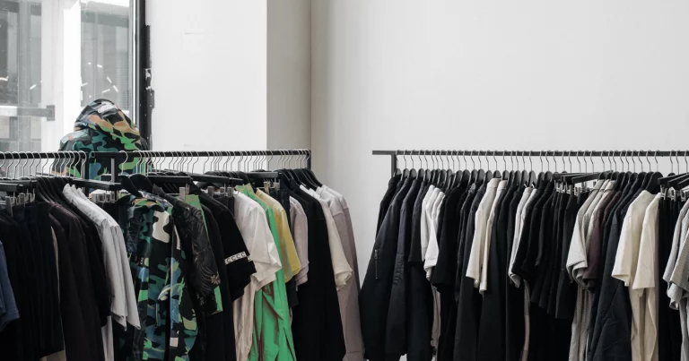 Inversor retail en España protagonista del mercado inmobiliario Retail Investor in Spain Real Estate Protagonist Investisseur retail en Espagne acteur du marché immobilier RetailInvestor in Spanien Hauptakteur auf dem Immobilienmarkt Investitore retail in Spagna protagonista del mercato immobiliare Investidor retail em Espanha protagonista do mercado imobiliário