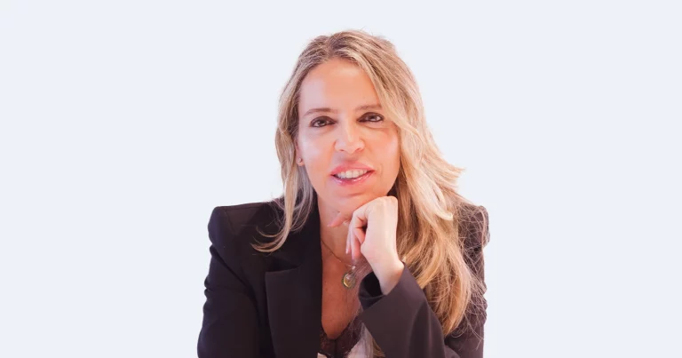 “El alquiler puede ser una opción tan valiosa como la compra”
"Renting can be as valuable an option as buying"
« La location peut être une option aussi précieuse que l’achat »
„Mieten kann eine ebenso wertvolle Option sein wie Kaufen“
“L’affitto può essere un’opzione preziosa quanto l’acquisto”
“O arrendamento pode ser uma opção tão valiosa como a compra”