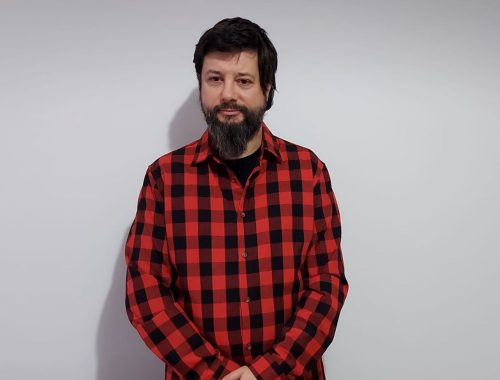 Rehabilitación de casas rurales: Revivía transforma pueblos con inversión inmobiliaria Rural house rehabilitation: Revivía transforms villages through real estate investment Réhabilitation de maisons rurales: Revivía transforme les villages grâce à l’investissement immobilier Sanierung von Landhäusern: Revivía verwandelt Dörfer durch Immobilieninvestitionen Riqualificazione di case rurali: Revivía trasforma i borghi con investimenti immobiliari Reabilitação de casas rurais: Revivía transforma aldeias com investimento imobiliário