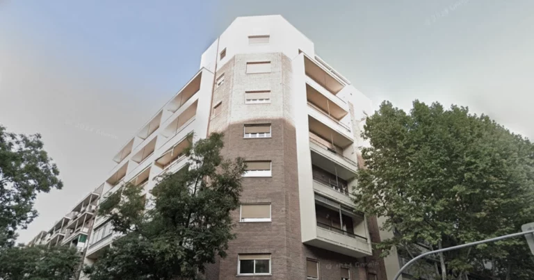 Invierte en Retiro: propiedad prime en MadridInvest in Retiro: Prime Madrid PropertyInvestissez à Retiro : propriété prime à MadridInvestieren im Retiro: Top-Immobilie in MadridInvesti a Retiro: proprietà prime a MadridInvista em Retiro: imóvel prime em Madrid