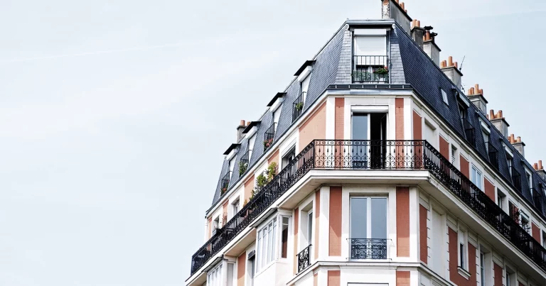 Direct Investments: cómo invertir en inmuebles con Urbanitae. Direct Investments: How to Invest in Real Estate with Urbanitae. Direct Investments : comment investir dans des immeubles avec Urbanitae. Direct Investments: come investire in immobili con Urbanitae. Direct Investments: como investir em imóveis com a Urbanitae. Direct Investments: wie man mit Urbanitae direkt in Immobilien investiert.