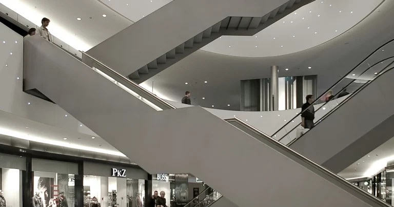 CRE en Urbanitae: así hemos diversificado más allá de la vivienda CRE at Urbanitae: How We’ve Diversified Beyond Residential Real Estate CRE chez Urbanitae : comment nous nous sommes diversifiés au-delà du résidentiel CRE bei Urbanitae: Wie wir über Wohnimmobilien hinaus diversifiziert haben CRE in Urbanitae: come ci siamo diversificati oltre il residenziale CRE na Urbanitae: como nos diversificámos para além do residencial