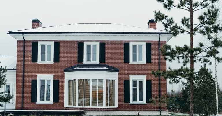 Oportunidades en Inmobiliario de nieve: tres destinos clave en España. Opportunities in Snow Real Estate: Three Key Destinations in Spain. Opportunités dans l’immobilier de montagne : trois destinations clés en Espagn. Chancen im Schneeimmobilienmarkt: Drei Schlüsselstandorte in Spanien.Opportunità nell’immobiliare di montagna: tre destinazioni chiave in Spagna. Oportunidades no imobiliário de montanha: três destinos-chave em Espanha.