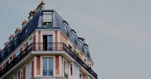 Inversión alternativa regulada: Urbanitae frente a fondos no armonizados. Regulated Alternative Investment: Urbanitae vs Non-Harmonized Funds. Investissement alternatif réglementé : Urbanitae vs Fonds non harmonisés. Regulierte alternative Investments: Urbanitae vs Nicht-harmonisierte Fonds. Investimento alternativo regolamentato: Urbanitae vs Fondi non armonizzati. Investimento alternativo regulado: Urbanitae vs Fundos não harmonizados