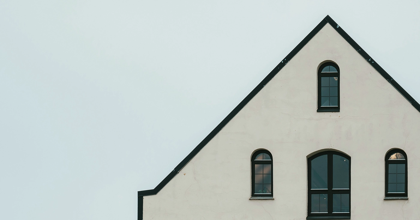 How much of your wealth should you invest in real estate based on your age and profile