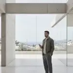 Cuándo invertir en inmobiliario y cuándo decir no. When to invest in real estate — and when to say no. Quand investir dans l’immobilier… et quand dire non. Quando investire nell’immobiliare e quando dire no. Quando investir em imobiliário e quando dizer não. Wann in Immobilien investieren – und wann besser nicht.