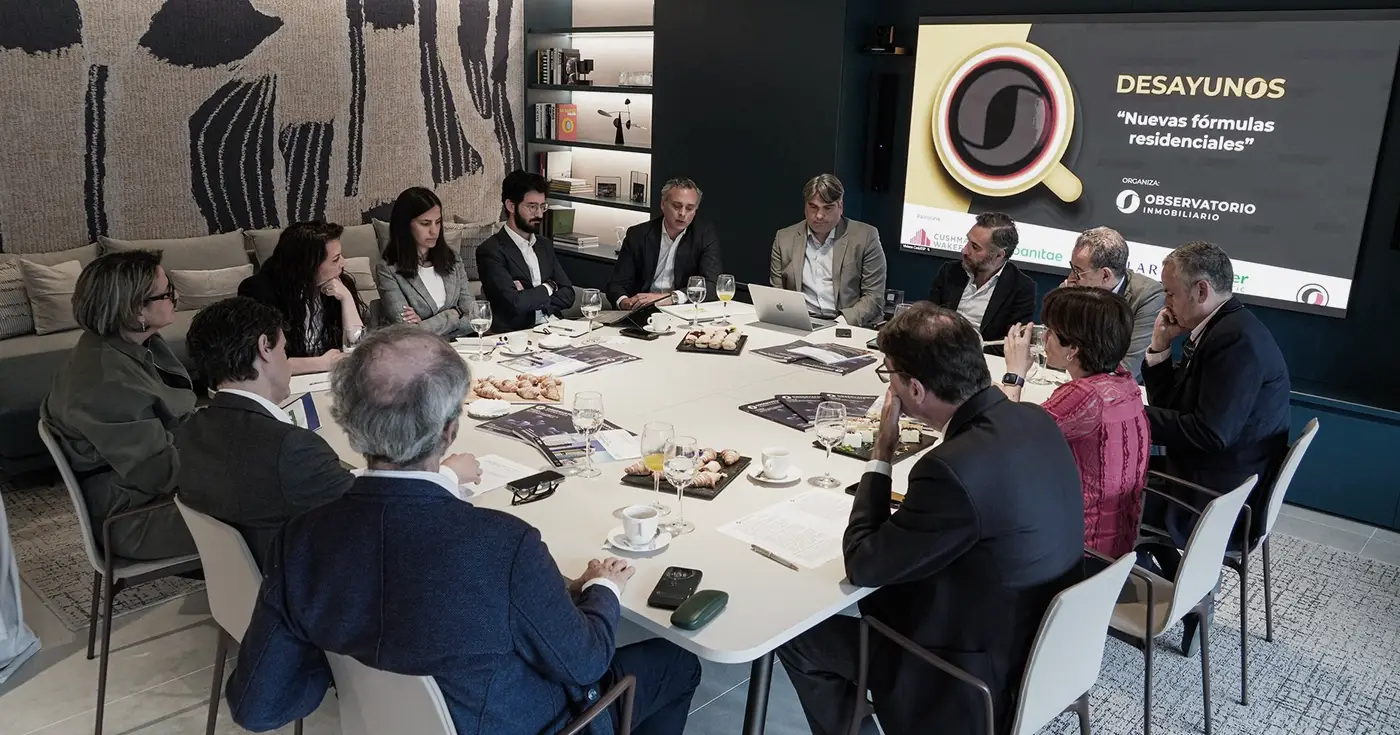 Financiación alternativa para un residencial que necesita más oferta. Alternative financing for a residential market that needs more supply. Financement alternatif pour un résidentiel qui a besoin de plus d’offre. Finanziamento alternativo per un residenziale che ha bisogno di più offerta. Financiamento alternativo para um residencial que precisa de mais oferta. Alternative Finanzierung für einen Wohnungsmarkt mit zu wenig Angebot.